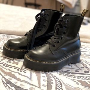 Molly Dr. Martens